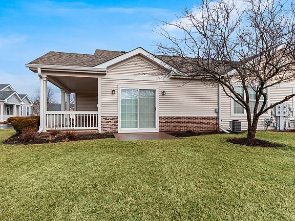 4th image of 16134 Powderhorn Lake Way