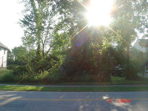 owned lot 4 sale also