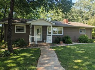 211 Delinda Ave, Sparta, IL