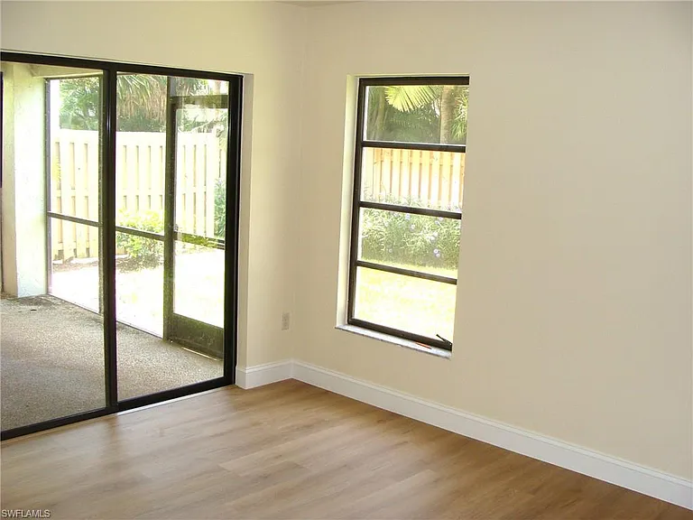 857 Reef Point Cir — Photo 13