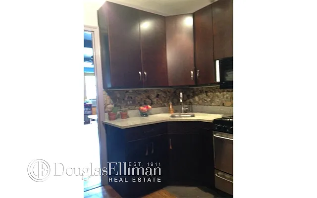 Sold by Douglas Elliman | media 28