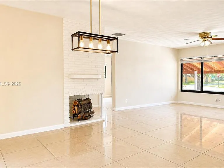 6701 Pershing St — Photo 13