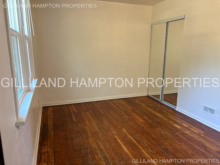 318 NW 15th St #318 — Photo 39