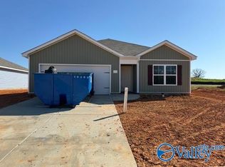 18752 Wicklow Cir, Athens, AL 35613