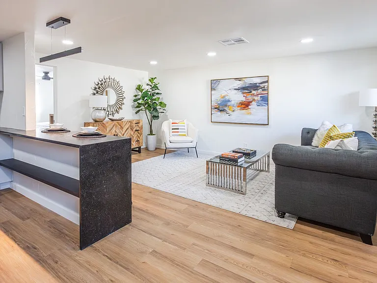 Atrium Apartments — Photo 17