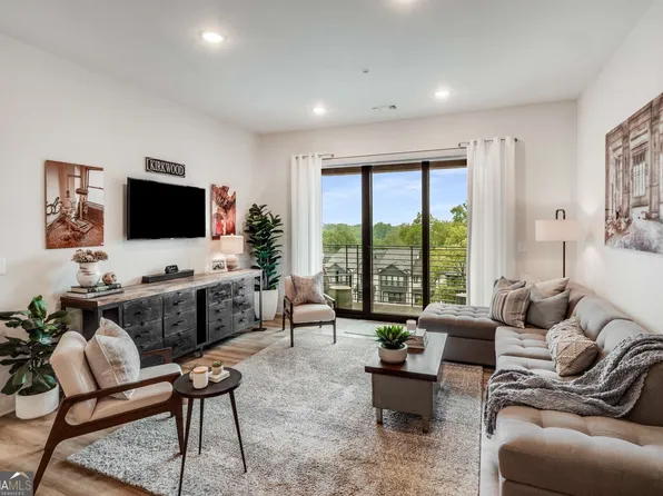 112 Rogers St #509, Atlanta, GA 30317