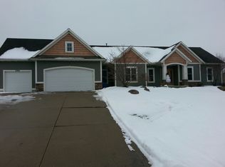 2762 Fillmore St, Jenison, MI 49428