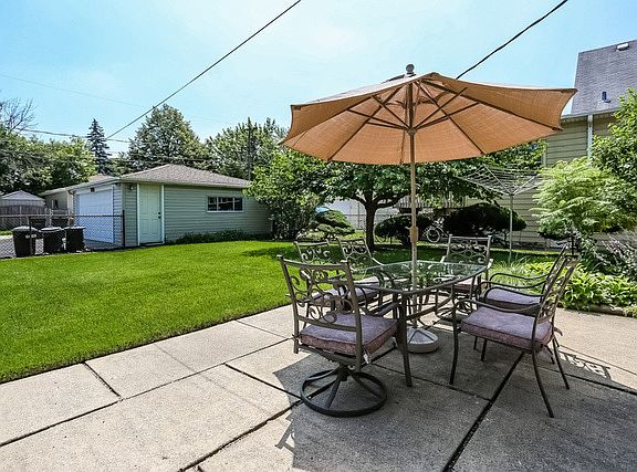 4th image of 4503 Deyo Ave
