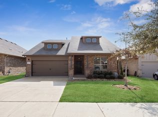 517 Hogan Dr, Denton, TX 76210