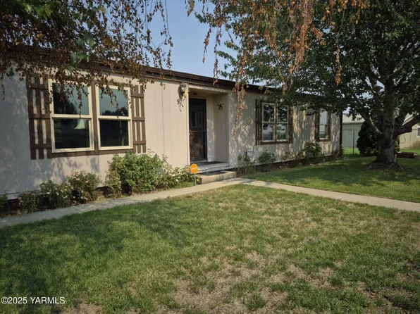 91 Batali St, Harrah, WA 98933