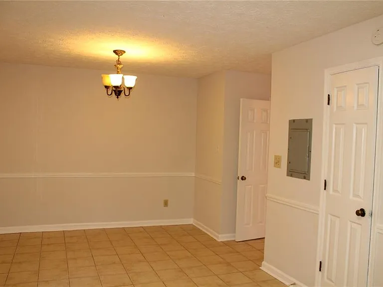 4438 Coopers Creek Dr SE — Photo 11