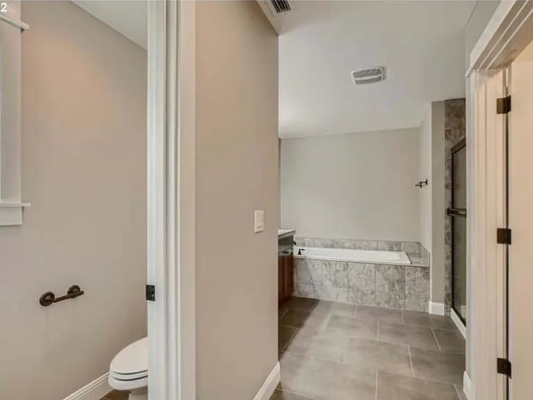 15318 NE 17th St — Photo 15