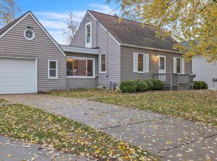 1916 Wall St, Waukesha, WI