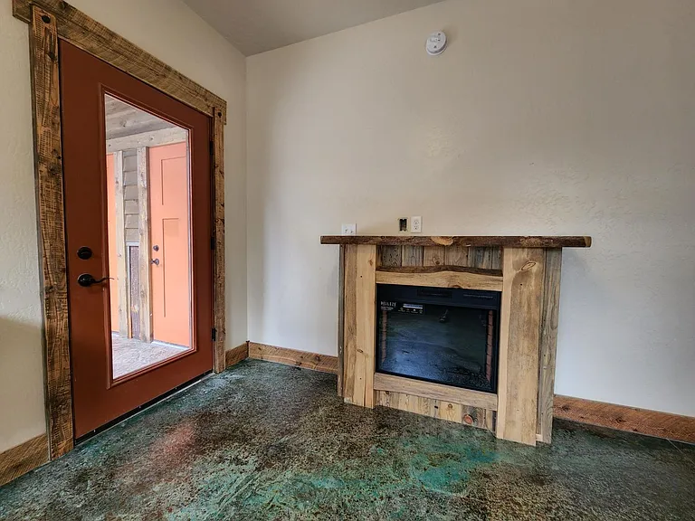 816 Palmer St — Photo 17