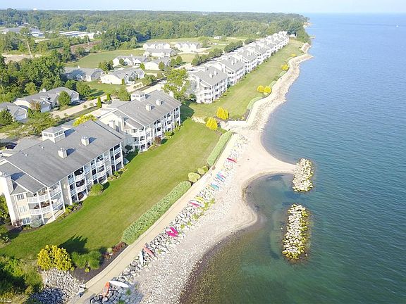 2nd image of 2964 Whispering Shores Dr