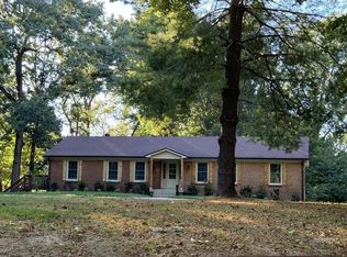 720 Vaughan Rd, Clarksville, TN 37043