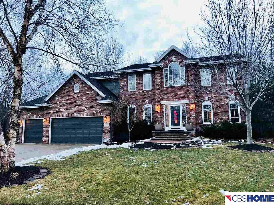 1st image of 16723 Leavenworth Cir
