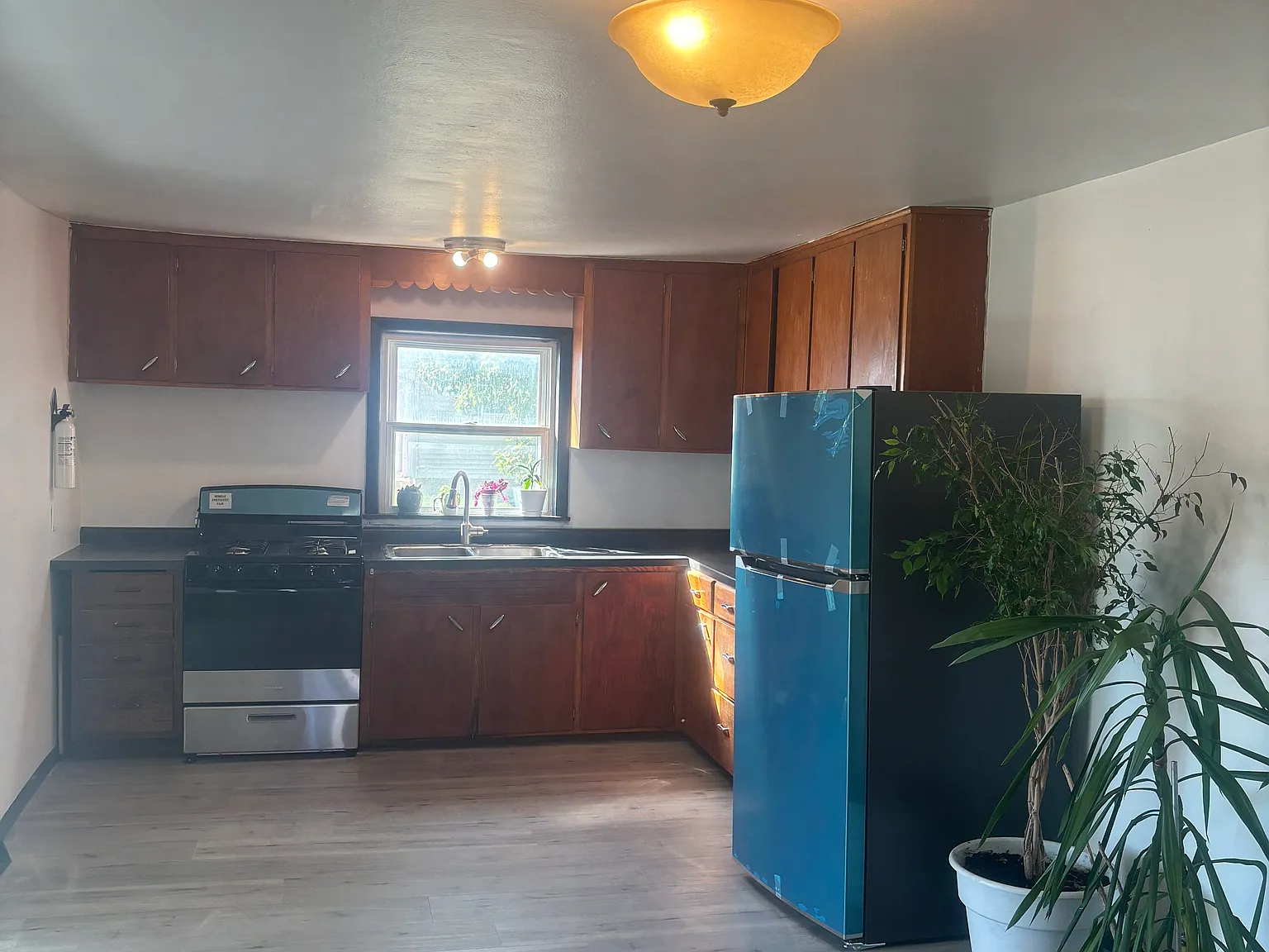 2 bed, 970 sqft, $800 — Photo 4