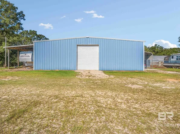 49313 Rabun Rd, Bay Minette, AL 36507