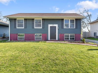 1517 Northbrook Dr NE, Cedar Rapids, IA, 52402