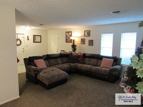 4th image of 1057 E Matz Ave