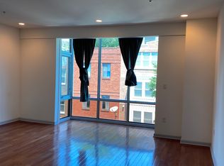 1638 South St APT 3, Philadelphia, PA 19146