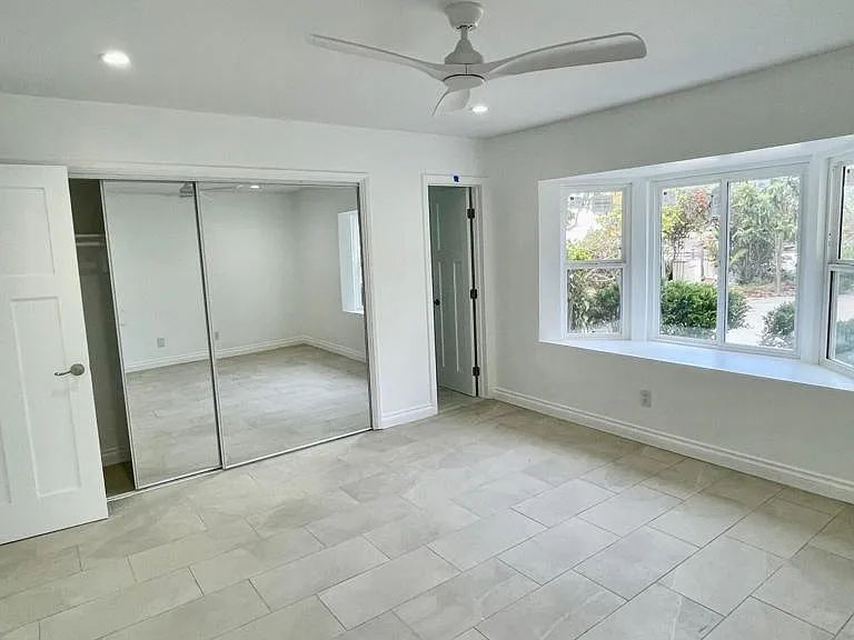 1148 Colina Vis — Photo 23