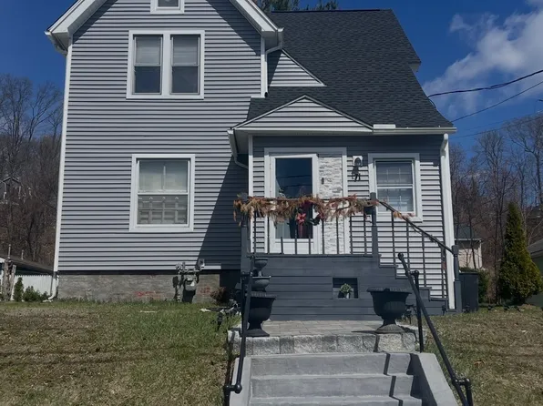 (undisclosed Address), Derby, CT 06418