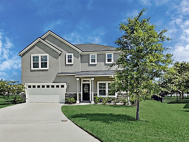 1st image of 305 Deerfield Glen Dr