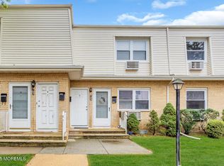 105 White St #D, Eatontown, NJ 07724