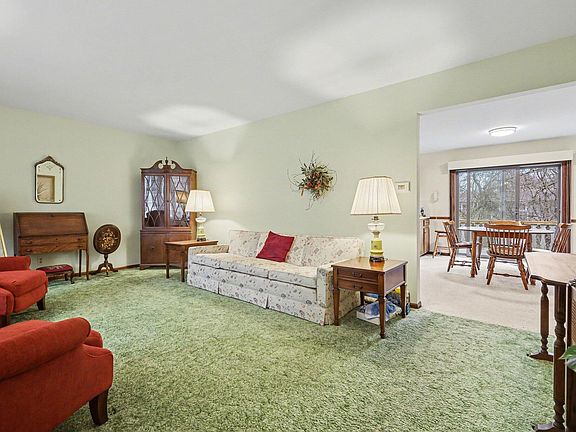 4th image of 1958 Camille Dr SE