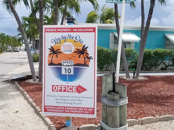 2nd image of 6099 Overseas Hwy Lot 40W