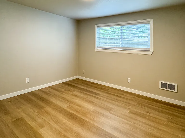 2815 S Alaska St #202 — Photo 8