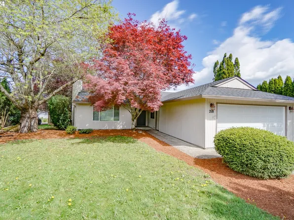 218 NW 102nd St, Vancouver, WA 98685