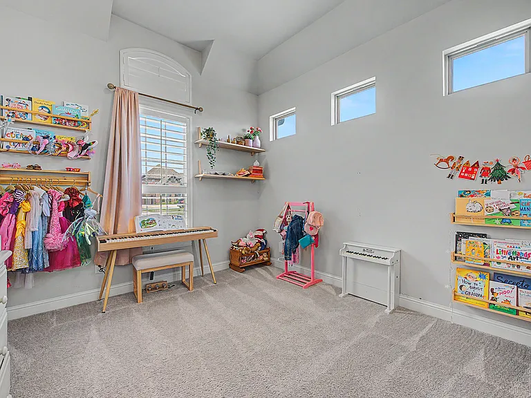 1007 Bendelow Dr — Photo 16