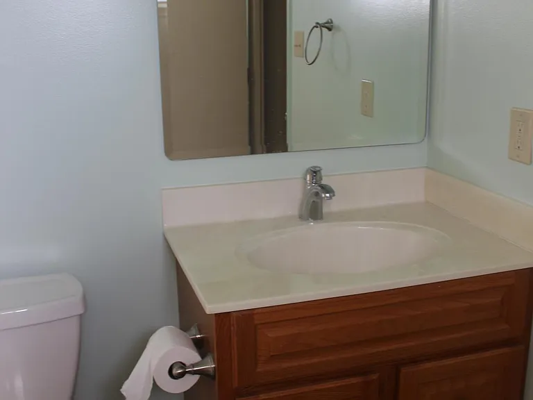 2548 Clearlake Way — Photo 9