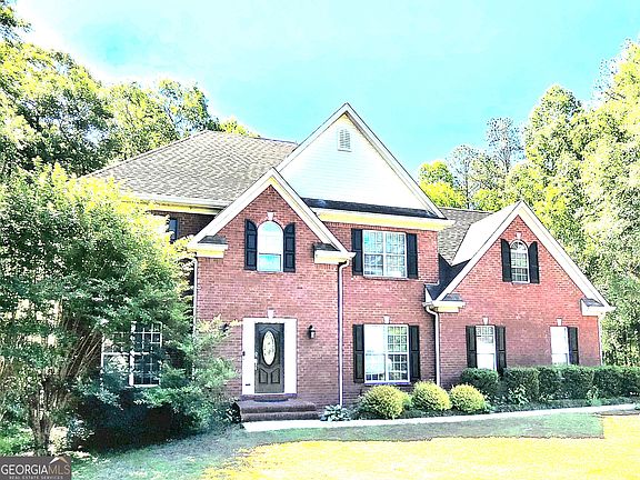 2nd image of 150 Canal Pl