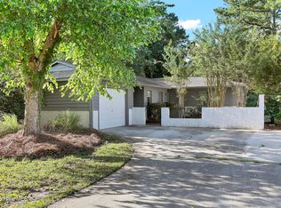 104 Holly Tree Lane, Hampstead, NC 28443