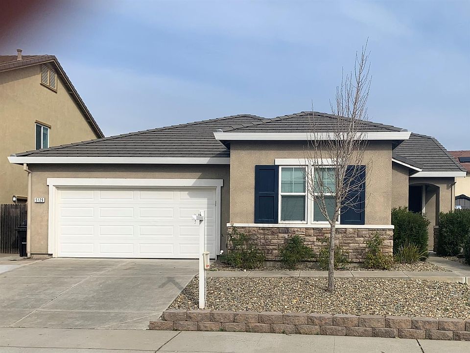1st image of 5129 Otter Pond Way