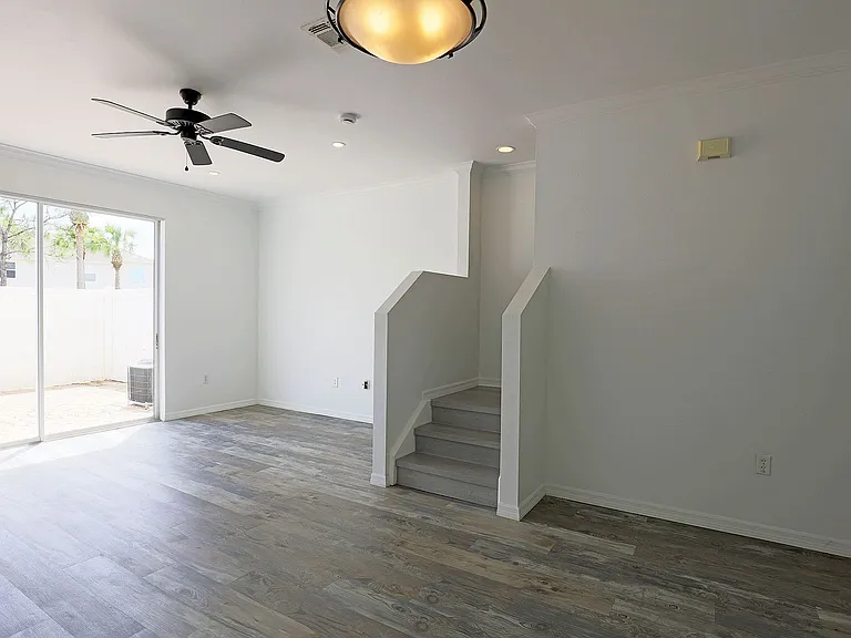 3629 Pine Oak Cir #102 — Photo 4