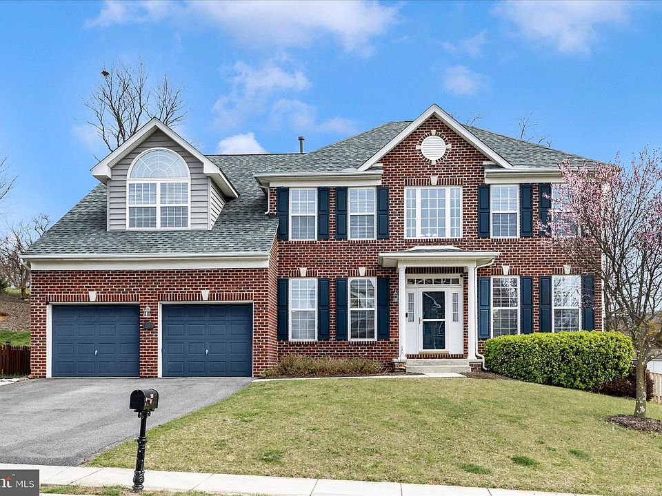 1st image of 207 Tiger Way