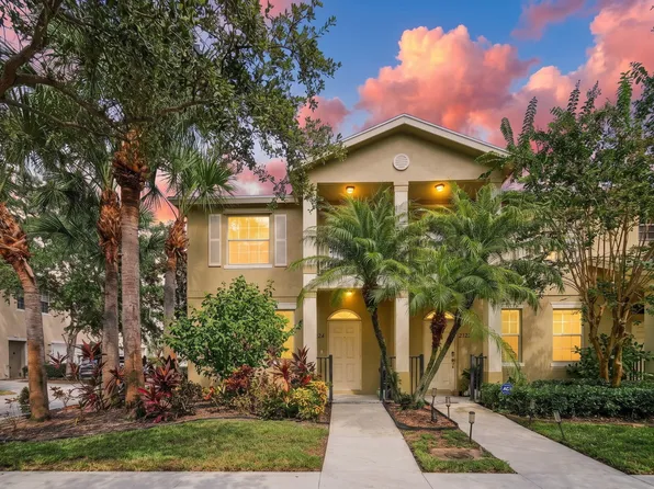 2124 SE Grand Drive, Port St Lucie, FL 34952