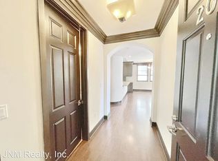 11957 Goshen Ave UNIT 102, Los Angeles, CA 90049