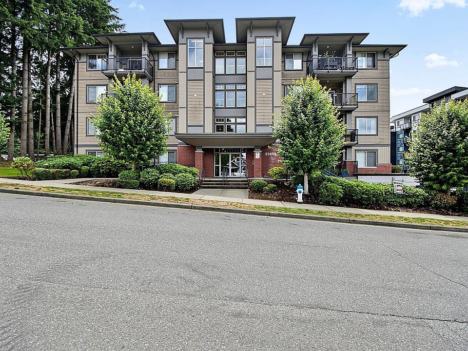 1st image of 33898 Pine St #404