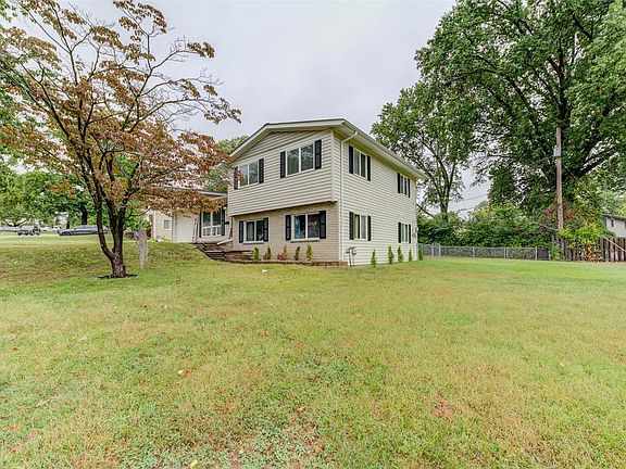 2nd image of 10991 Margatehall Dr