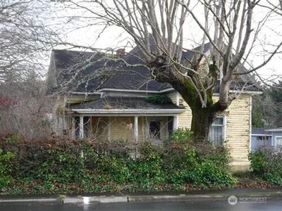 662 State Route 101, Chinook, WA, 98614