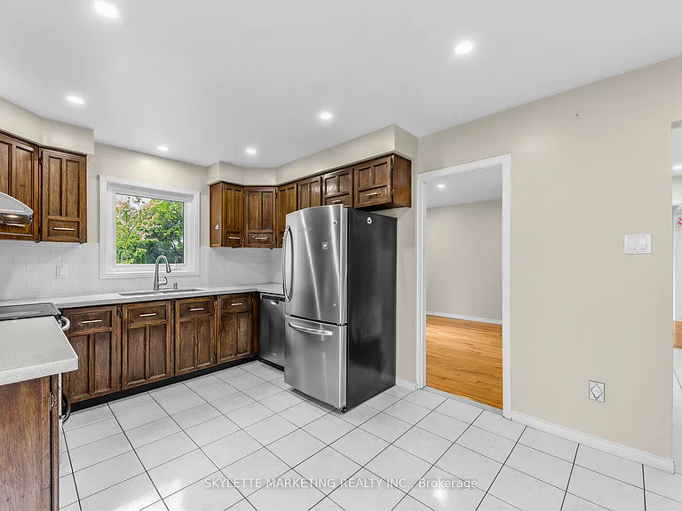 23 Willowbrook Rd — Photo 25