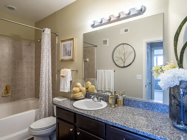 Grand Villas at Cinco Ranch — Photo 21