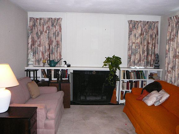 2nd image of 26 Balsam Ct