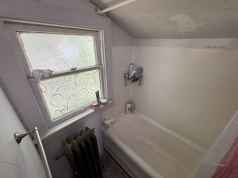 1000-1002 NE Maple St #1000 — Photo 19